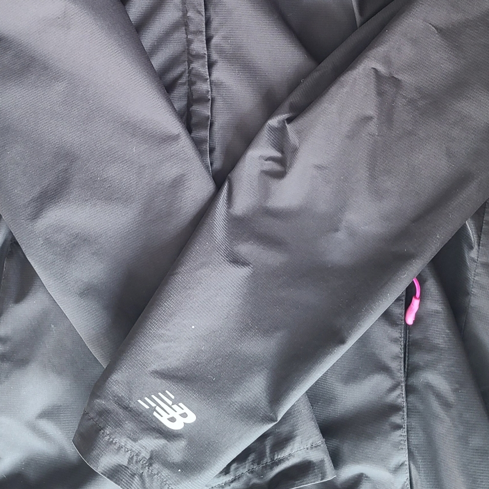 New balance women's soft shell jacket - Picture 5 of 5